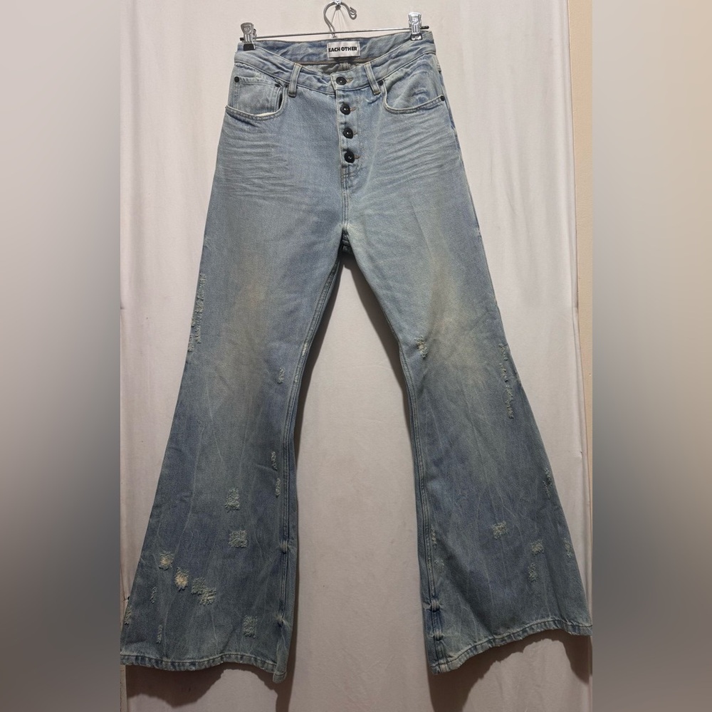 Each x Other Light Blue Jeans size 28